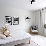 Lapland's Little Retreat - Heart Of *